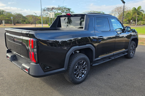 2026 MG U9 EKK1C Black Edition Ute Image 18