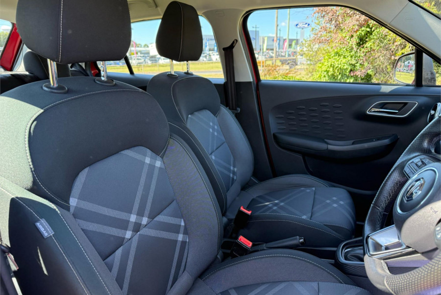 2021 MG MG3 SZP1 Core Hatch Image 13