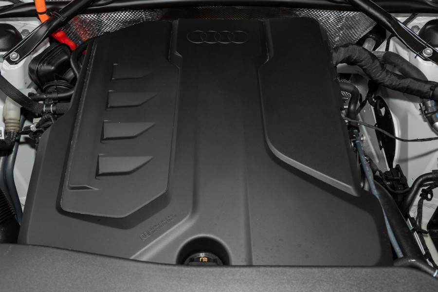 2026 Audi Q5 e-hybrid 270kW SUV