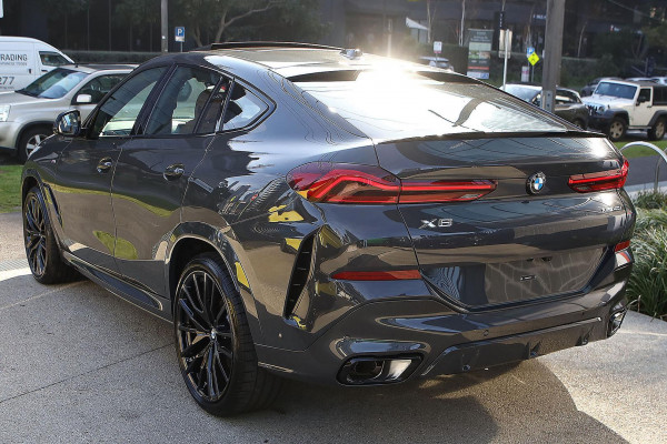 2026 BMW X6 G06 LCI xDrive40i M Sport SUV image 7