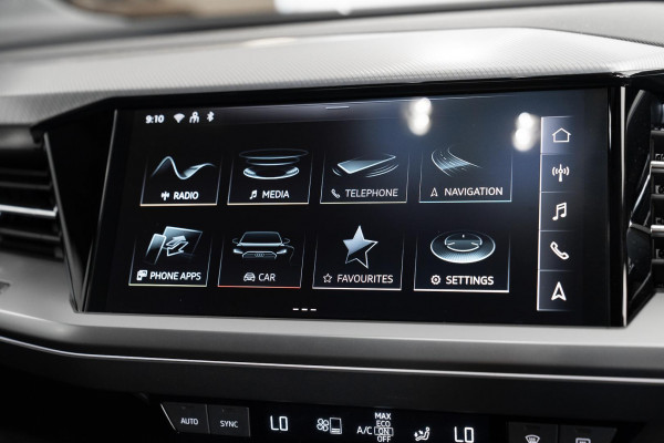 2024 MY25 Audi Q4 e-tron F4 45 SUV image 12