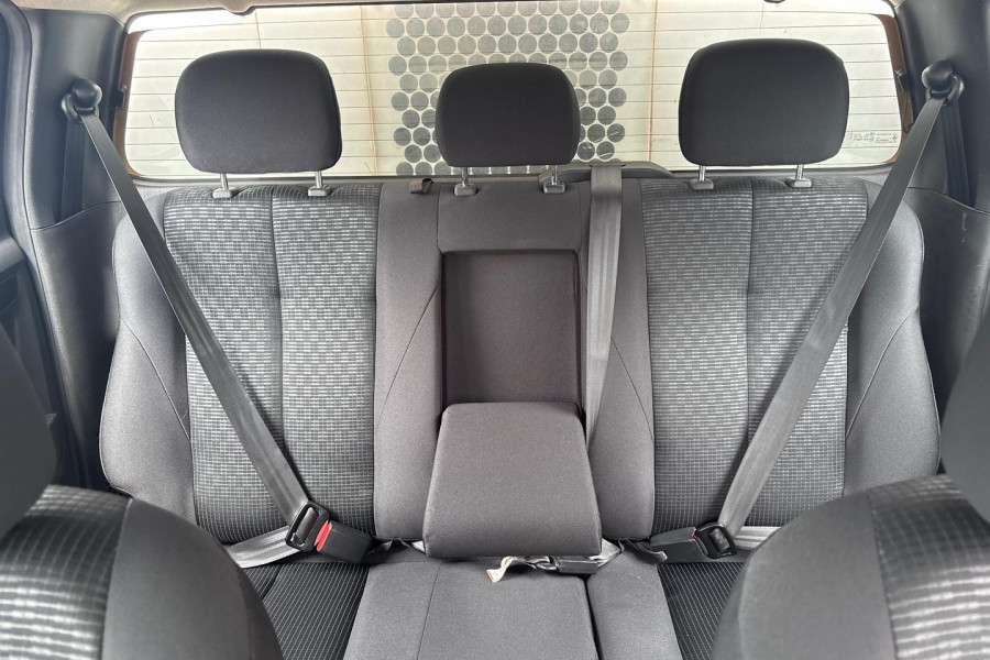 2018 Isuzu D-MAX  SX High Ride Ute Image 17