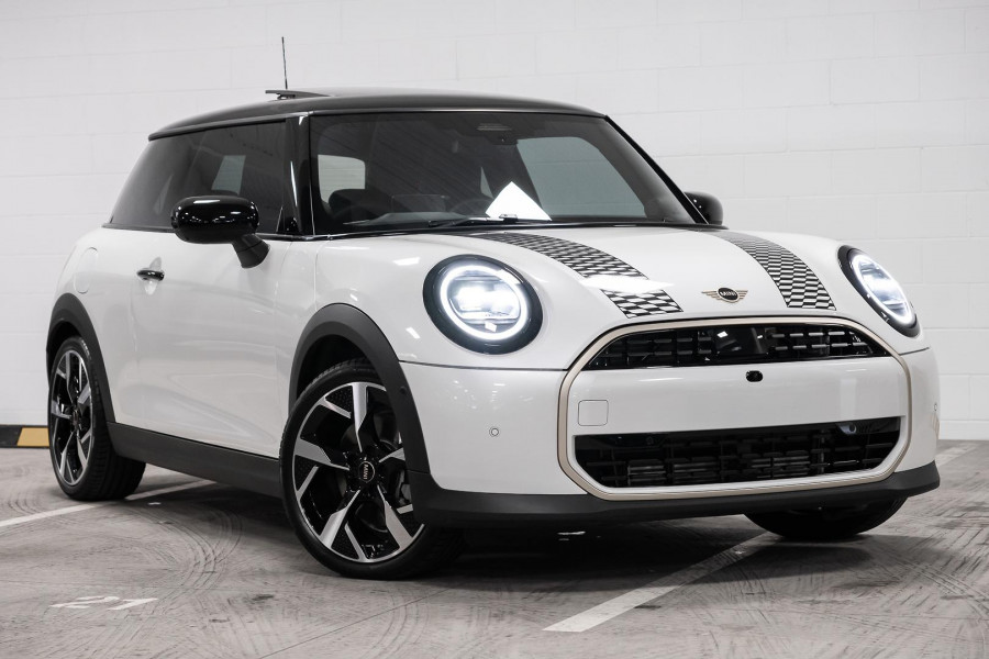 2025 MINI Cooper F65 C Favoured Hatch