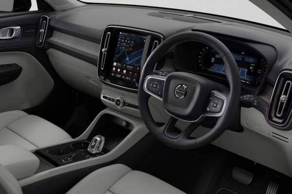 2026 Volvo XC40 XZ Ultra B4 Dark SUV Image 5