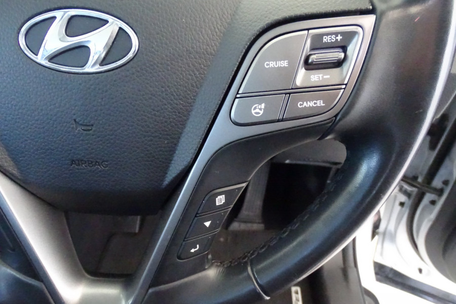 2014 MY15 Hyundai Santa Fe DM2 Elite Wagon Image 24
