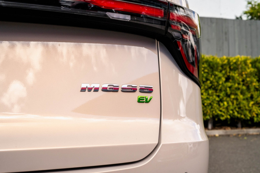 2026 MG MGS5 EV Essence 49 SUV Image 7