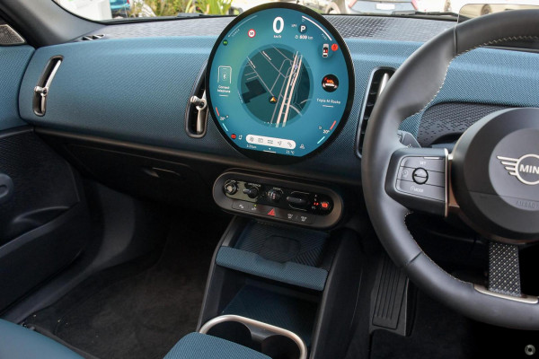 2025 MINI Countryman U25 S Favoured SUV image 5