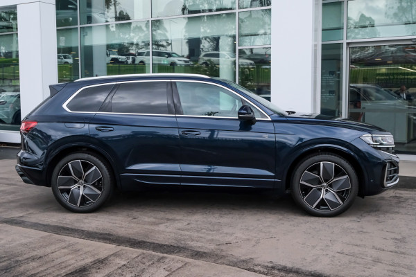 2024 Volkswagen Touareg RC 210TDI R-Line SUV