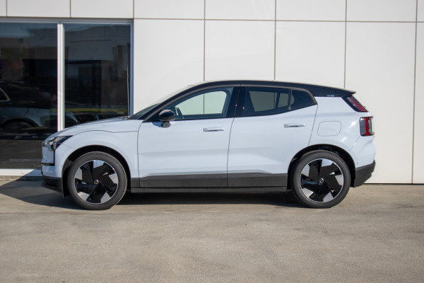 2025 Volvo EX30 Ultra SMER SUV Image 3