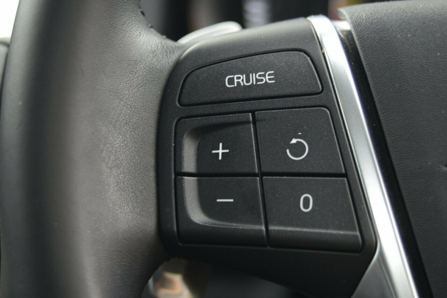 2015 Volvo XC60 LUXURY Suv Image 15