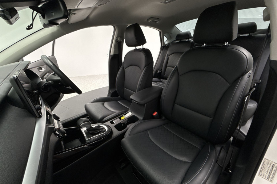 2021 MY22 Kia Cerato BD Sport+ Sedan Image 12