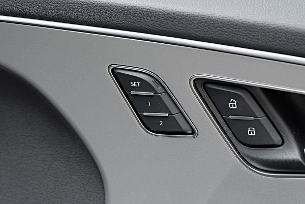 2026 MY25 Audi Q7 4M TFSI 185kW SUV image 18