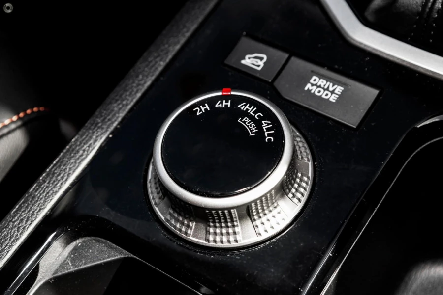 2026 MY25 Mitsubishi Triton MV GSR Ute Image 15