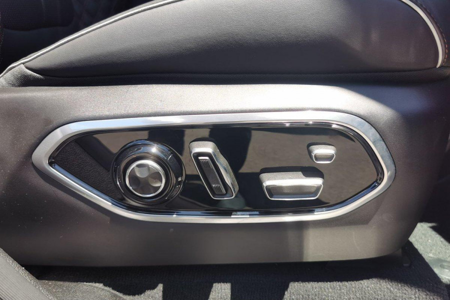 2022 MY23 Jeep Grand Cherokee WL Summit Reserve 4xe SUV Image 12