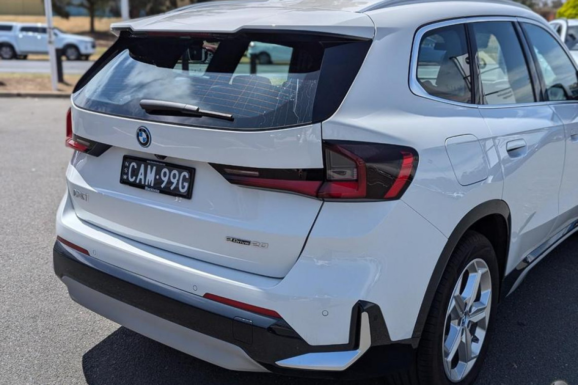 2023 BMW iX1 U11 EDRIVE20 SUV Image 9