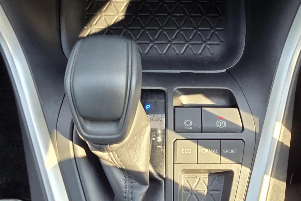 2022 Toyota RAV4 AXAH52R GX SUV Image 16