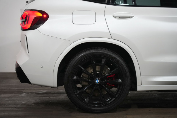2023 BMW X3 xDrive30i M Sport SUV Image 6
