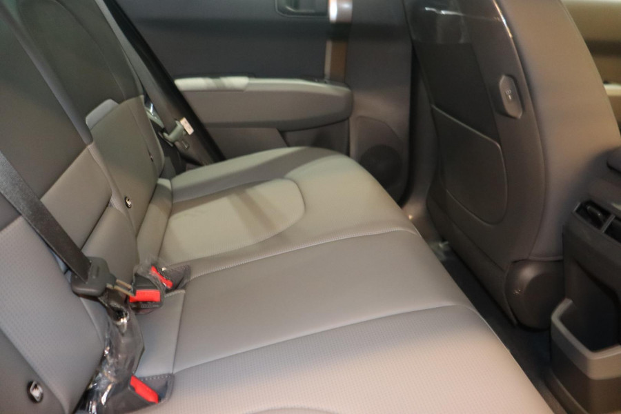 2026 MY27 Kia EV3 SV Earth SUV Image 22