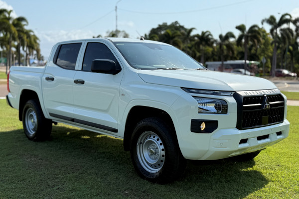 2026 Mitsubishi Triton MV GLX Ute Image 1