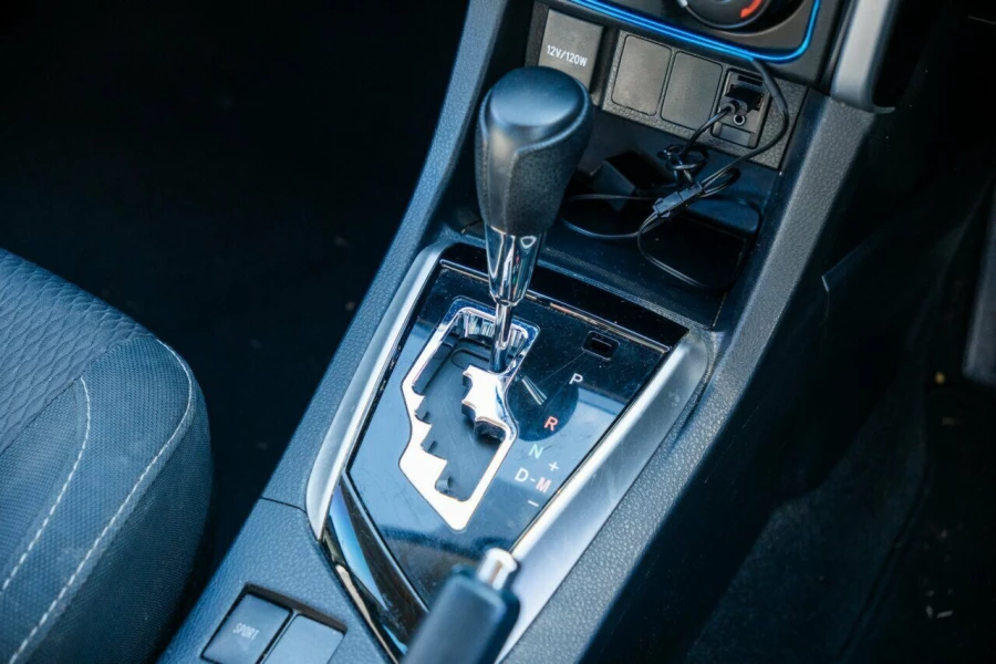 2016 Toyota Corolla ZRE182R Ascent Sedan Image 12