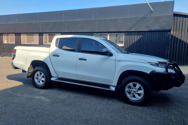 2019 Mitsubishi Triton MR GLX+ Ute Image 5