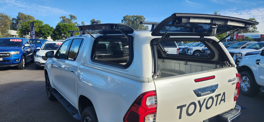 2022 Toyota HiLux GUN126R SR5 Ute Image 18