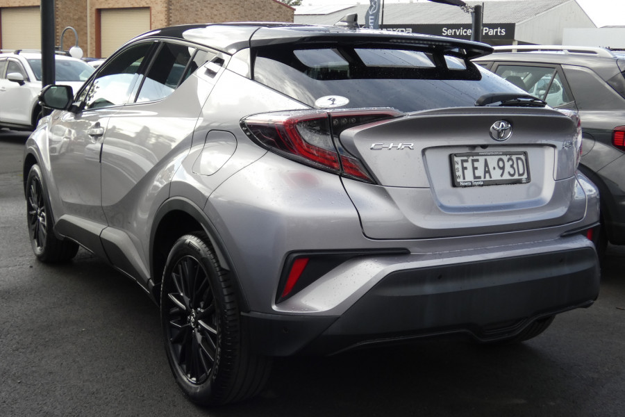 2017 Toyota C-HR NGX10R KOBA 2WD SUV Image 8