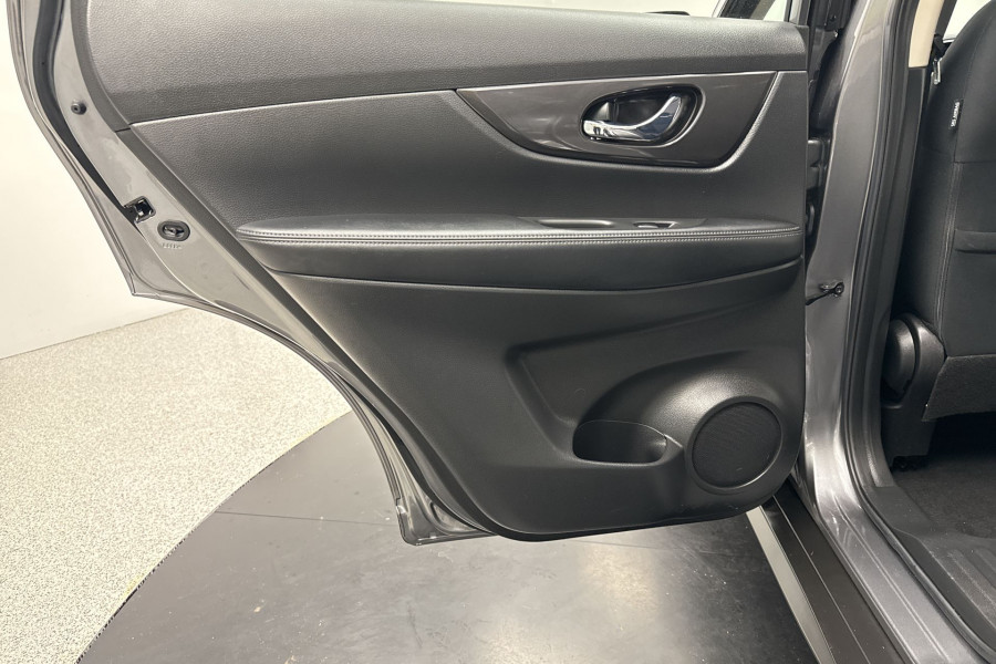 2020 Nissan X-Trail ST Wagon Image 14