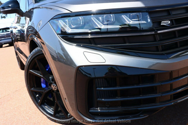 2026 Volkswagen Touareg RC R SUV Image 2