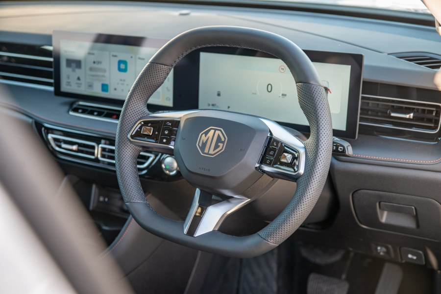 2026 MG HS Excite Hybrid+ SUV Image 10