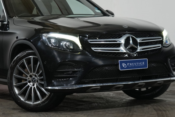 2019 Mercedes-Benz GLC-Class GLC200 SUV Image 2