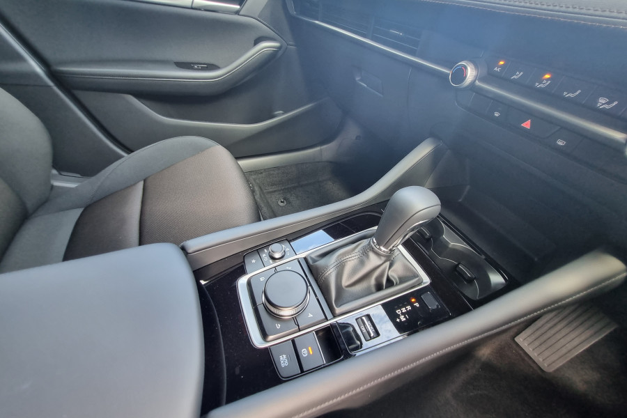 2024 Mazda 3 BP G20 Pure Hatch Image 11