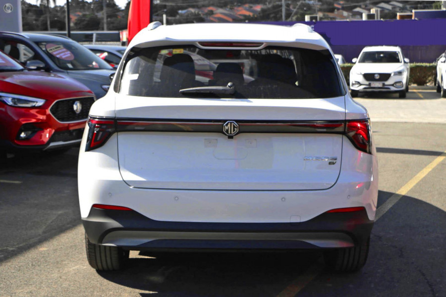 2025 MG MGS5 EV ZS3EM Essence 49 SUV Image 3