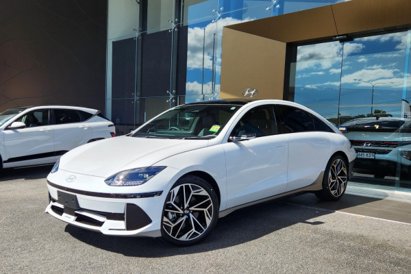 2023 Hyundai IONIQ 6 CE.V1 Epiq Sedan Image 5