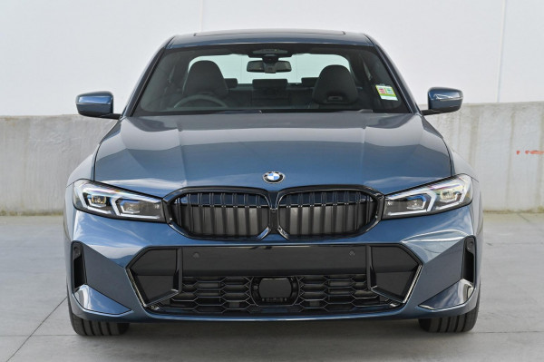 2025 BMW 3 Series G20 LCI II 330i M Sport Sedan image 2