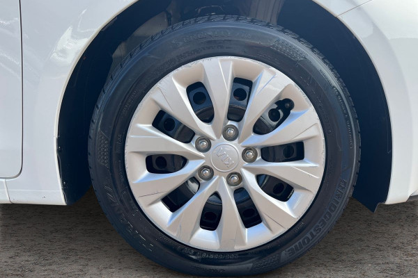 2018 MY19 Kia Cerato BD S Sedan Image 5