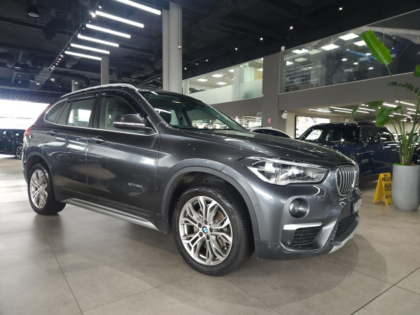 2018 BMW X1 F48 sDrive20i SUV image 3