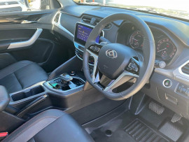2024 MY23 LDV T60 SK8C Max LUXE Ute image 18