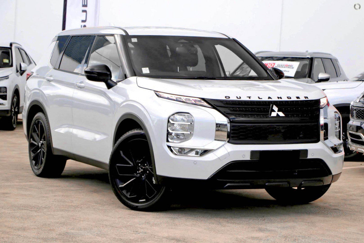 2025 Mitsubishi Outlander ZM LS SUV