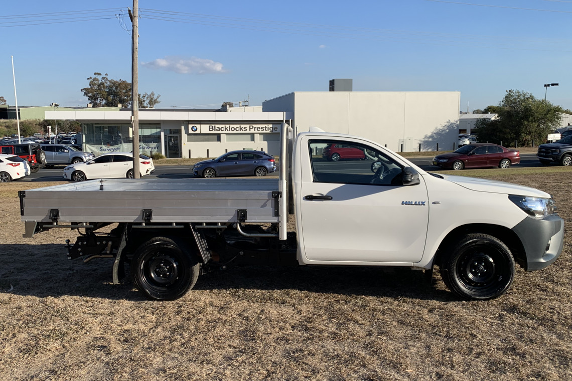 2022 Toyota HiLux TGN121R WorkMate Cab Chassis Image 8
