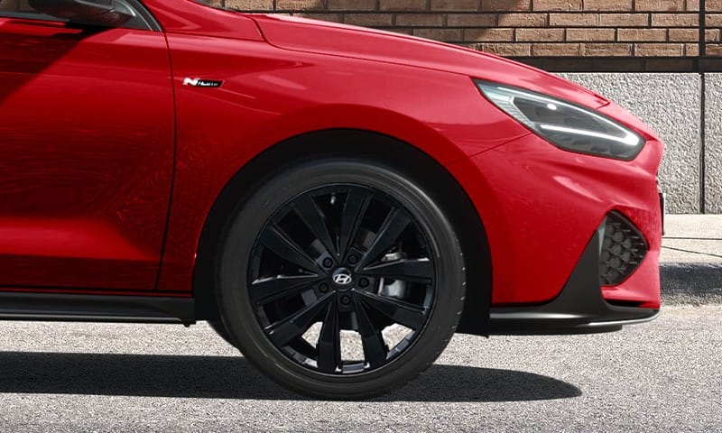 18" Suwon satin black single alloy wheel