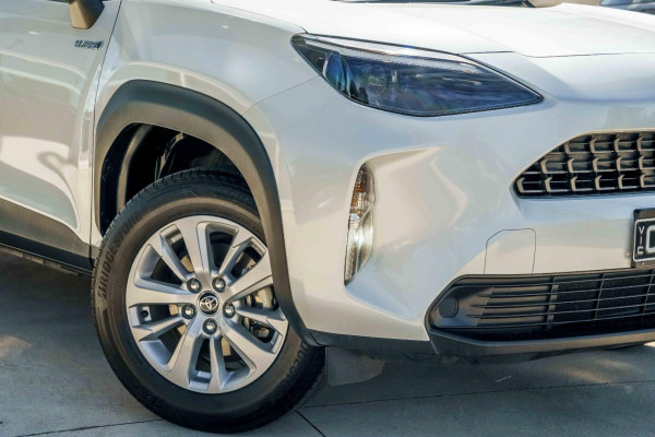2023 Toyota Yaris Cross MXPB10R GX SUV Image 20
