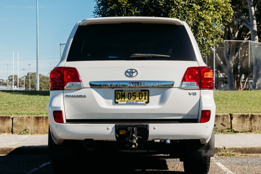 2012 MY13 Toyota LandCruiser VDJ200R Sahara SUV Image 12