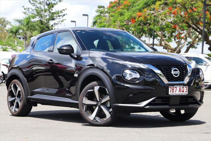 2020 Nissan JUKE F16 ST-L Hatchback Image 1