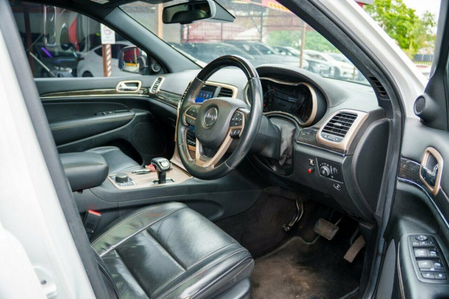 2014 MY15 Jeep Grand Cherokee WK Overland SUV Image 16
