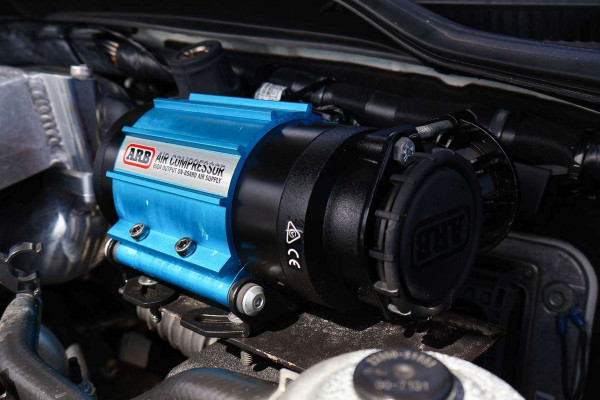2016 Toyota LandCruiser VDJ200R VX SUV Image 9