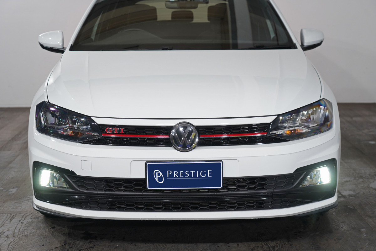 2018 Volkswagen Polo Gti Hatch Image 3