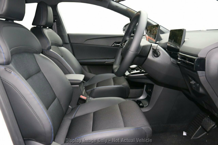 2024 MG MG4 MEH32 Essence 64 Hatch Image 9