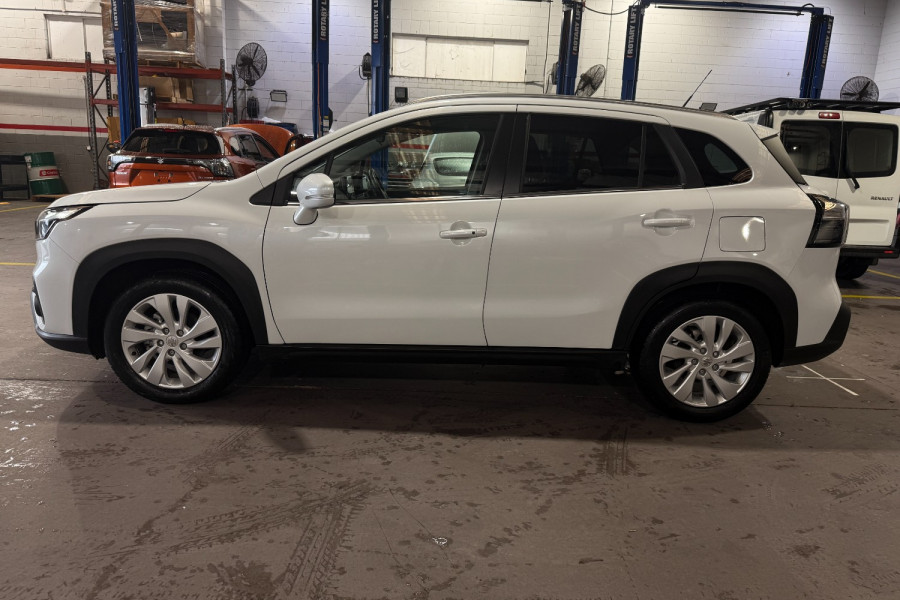 2023 Suzuki S-Cross JYB GL+ Hatch Image 8
