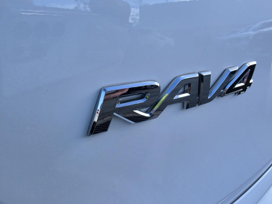 2018 Toyota RAV4 ZSA42R GXL SUV Image 12